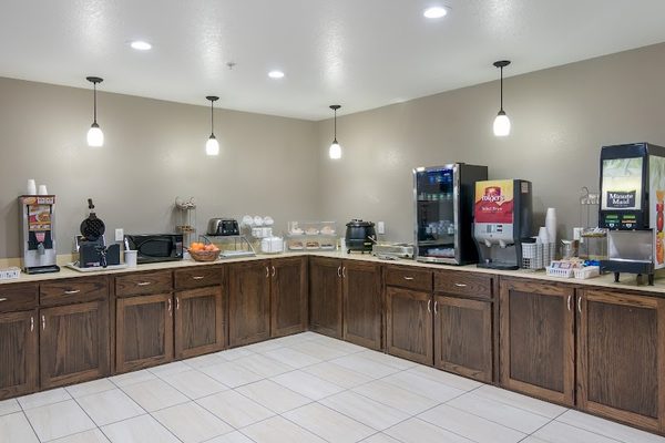 Red Roof PLUS+ Fort Worth - Burleson